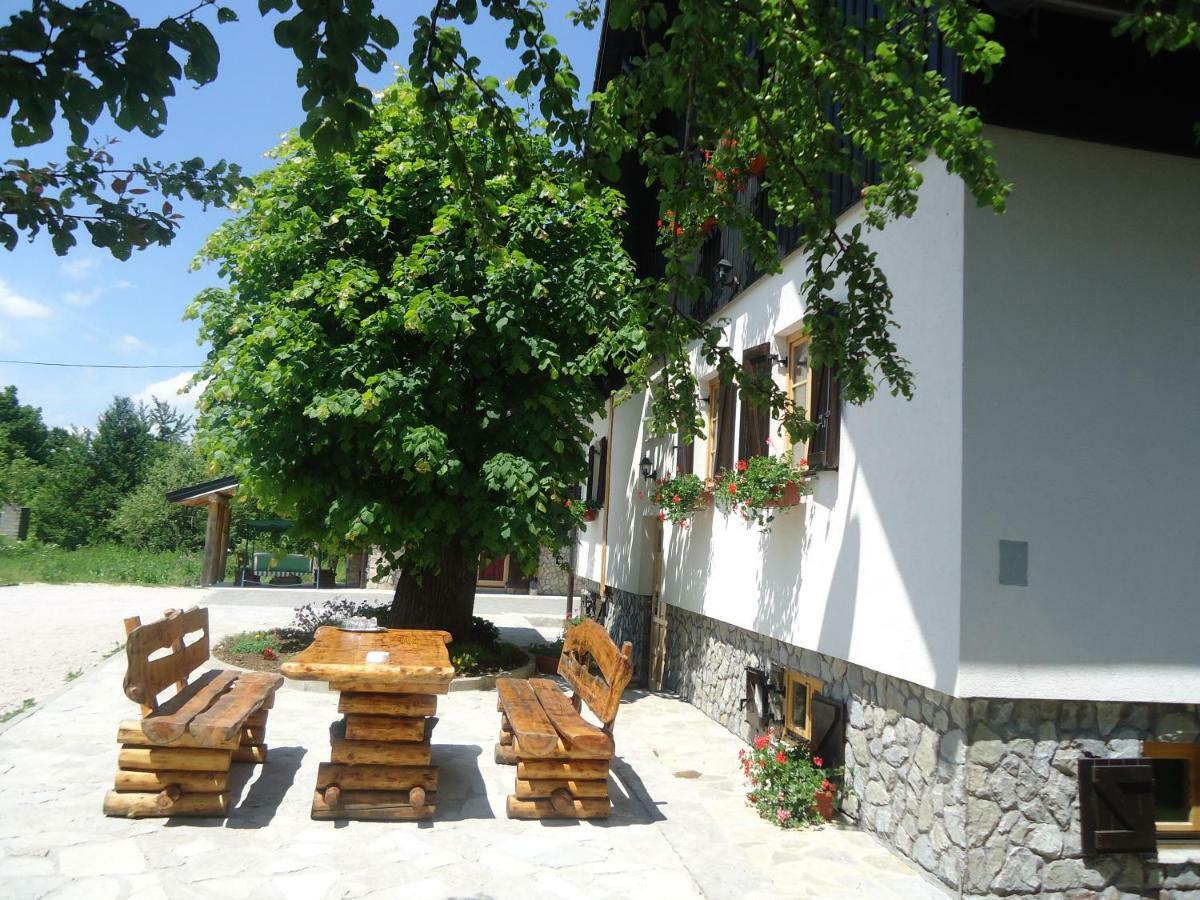 Rustic Inn River 2 Plitvicka Jezera Exterior photo